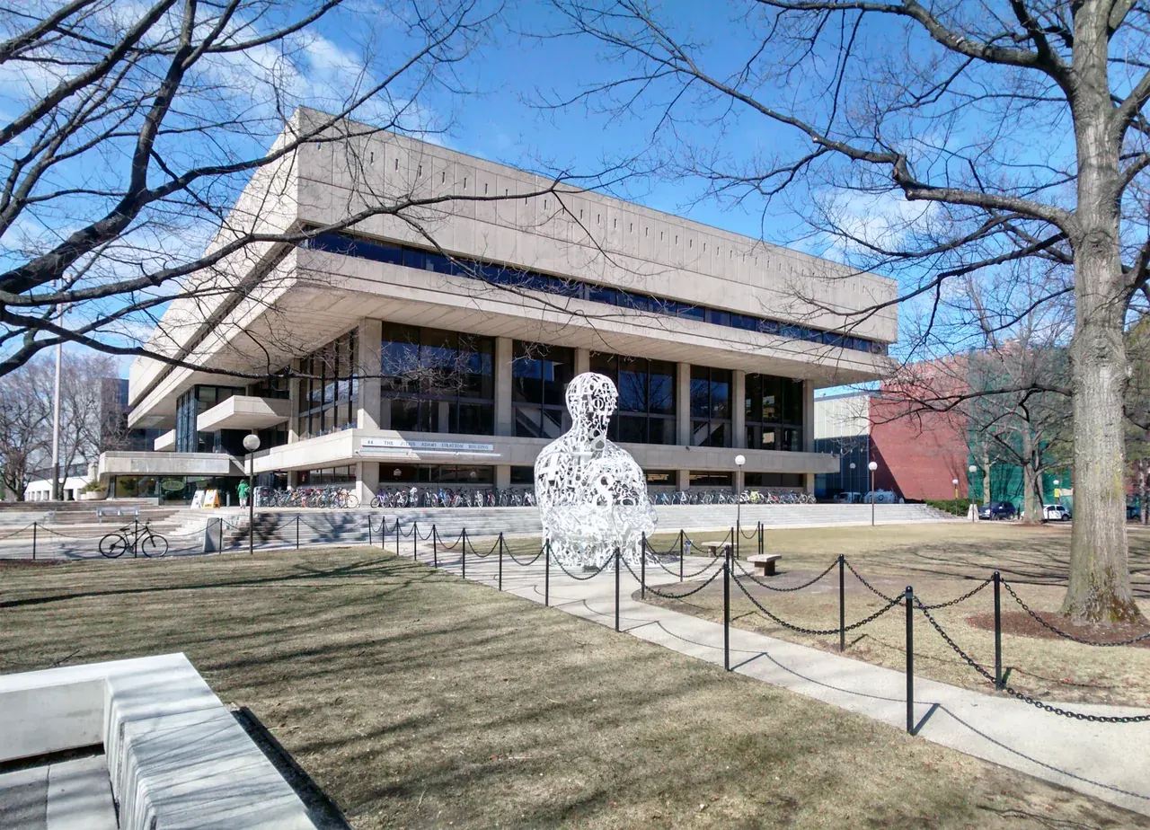 Massachusetts Institute of Technology campus 1